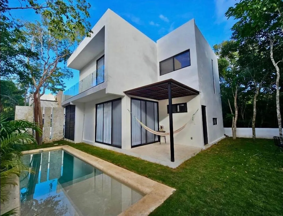 Beatiful House 3Br Private Pool Gated Community Villa Chacalal